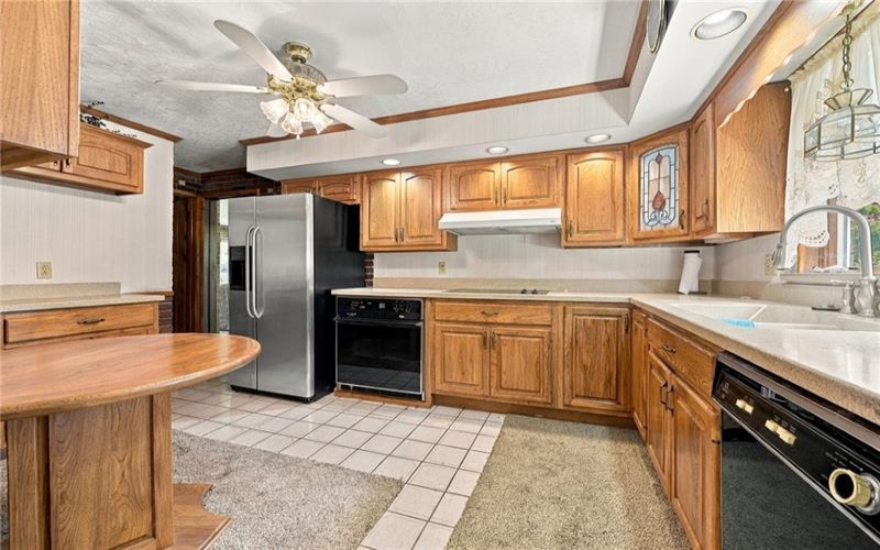 719 Locust Street, Greensburg, 15601, 3 Bedroom Bedrooms, 9 Room Rooms,2 BathroomBathrooms,Residential,For Sale,Locust Street,1774808
