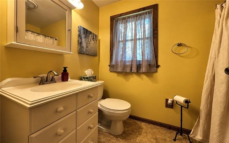 10365 Lilac St, North Huntingdon, 15642, 3 Bedroom Bedrooms, ,2 BathroomBathrooms,Lease,For Rent,Lilac St,1774815
