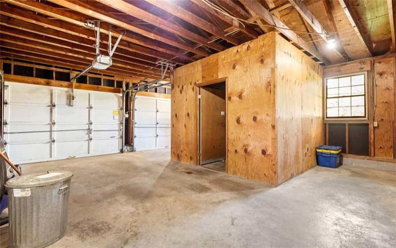 1315 Sycamore St, Connellsville, 15425, 4 Bedroom Bedrooms, 9 Room Rooms,2.1 BathroomBathrooms,Residential,For Sale,Sycamore St,1774873