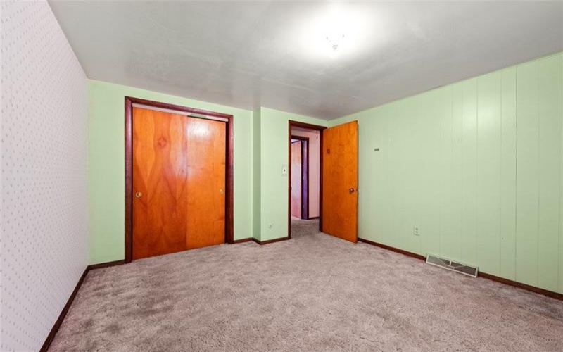 1315 Sycamore St, Connellsville, 15425, 4 Bedroom Bedrooms, 9 Room Rooms,2.1 BathroomBathrooms,Residential,For Sale,Sycamore St,1774873
