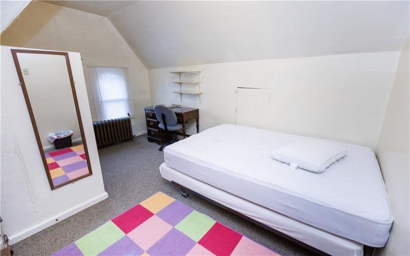 250 Green St, California, 15419, 12 Bedroom Bedrooms, 12 Room Rooms,4.2 BathroomBathrooms,Residential,For Sale,Green St,1774884