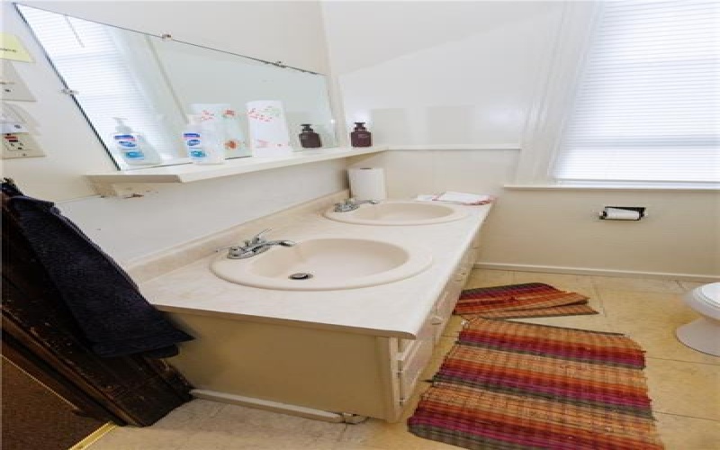 250 Green St, California, 15419, 12 Bedroom Bedrooms, 12 Room Rooms,4.2 BathroomBathrooms,Residential,For Sale,Green St,1774884