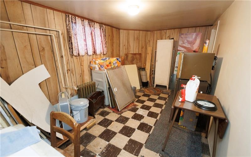 250 Green St, California, 15419, 12 Bedroom Bedrooms, 12 Room Rooms,4.2 BathroomBathrooms,Residential,For Sale,Green St,1774884