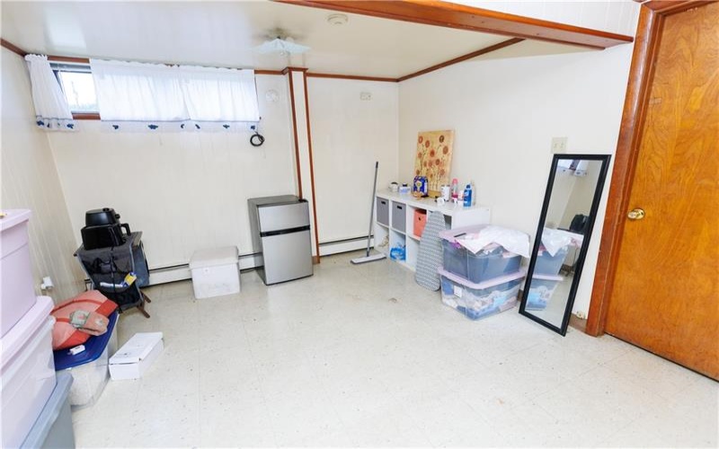 250 Green St, California, 15419, 12 Bedroom Bedrooms, 12 Room Rooms,4.2 BathroomBathrooms,Residential,For Sale,Green St,1774884