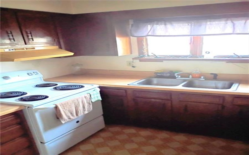 250 Green St, California, 15419, 12 Bedroom Bedrooms, 12 Room Rooms,4.2 BathroomBathrooms,Residential,For Sale,Green St,1774884