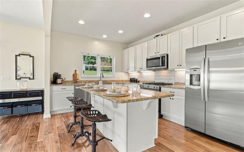 333 Fort Cherry Rd, Mc Donald, 15057, 4 Bedroom Bedrooms, ,2 BathroomBathrooms,Residential,For Sale,Fort Cherry Rd,1774929