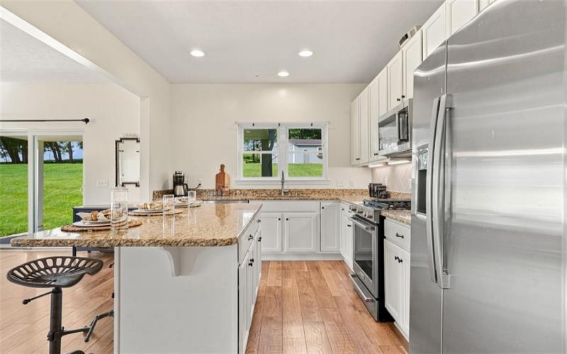 333 Fort Cherry Rd, Mc Donald, 15057, 4 Bedroom Bedrooms, ,2 BathroomBathrooms,Residential,For Sale,Fort Cherry Rd,1774929