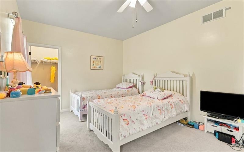 333 Fort Cherry Rd, Mc Donald, 15057, 4 Bedroom Bedrooms, ,2 BathroomBathrooms,Residential,For Sale,Fort Cherry Rd,1774929