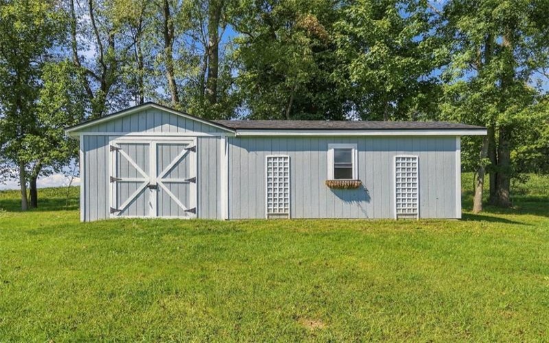 333 Fort Cherry Rd, Mc Donald, 15057, 4 Bedroom Bedrooms, ,2 BathroomBathrooms,Residential,For Sale,Fort Cherry Rd,1774929