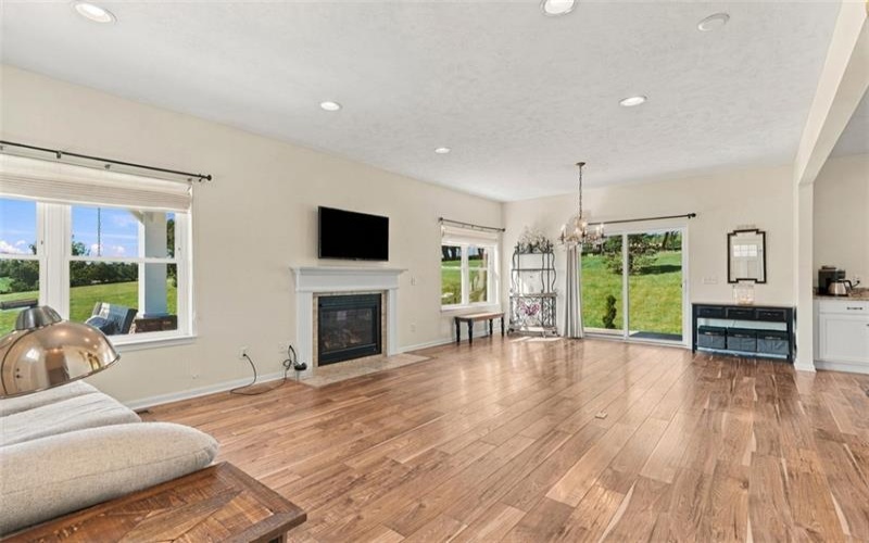 333 Fort Cherry Rd, Mc Donald, 15057, 4 Bedroom Bedrooms, ,2 BathroomBathrooms,Residential,For Sale,Fort Cherry Rd,1774929