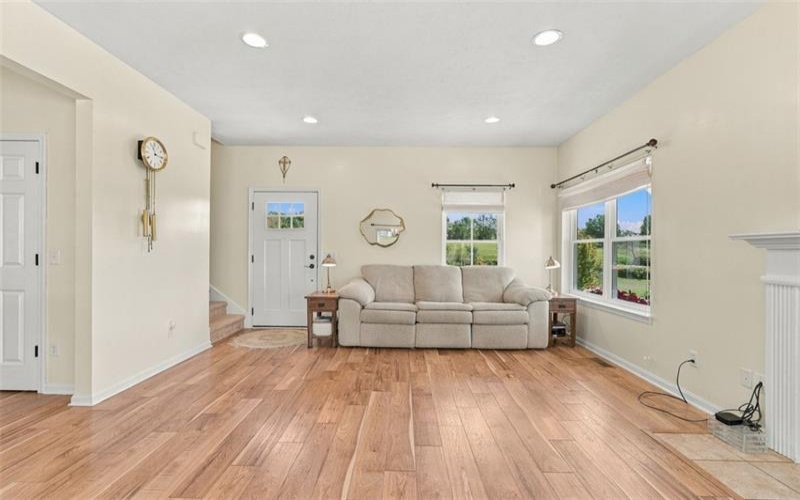 333 Fort Cherry Rd, Mc Donald, 15057, 4 Bedroom Bedrooms, ,2 BathroomBathrooms,Residential,For Sale,Fort Cherry Rd,1774929