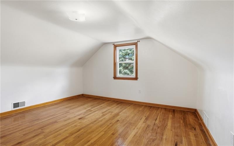 1515 Ridge Ave, New Kensington, 15068, 3 Bedroom Bedrooms, ,1 BathroomBathrooms,Residential,For Sale,Ridge Ave,1774934