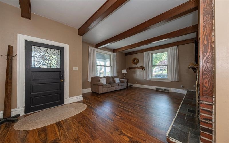 627 Weldon STREET, Latrobe, 15650, 4 Bedroom Bedrooms, 9 Room Rooms,2 BathroomBathrooms,Residential,For Sale,Weldon,1774956