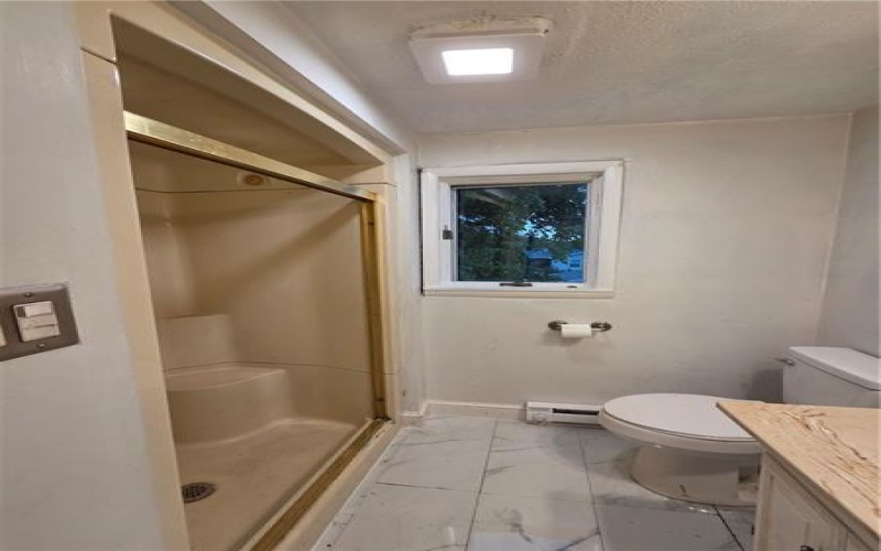 321 4th St, Derry, 15627, 4 Bedroom Bedrooms, 10 Room Rooms,1.1 BathroomBathrooms,Residential,For Sale,4th St,1769266