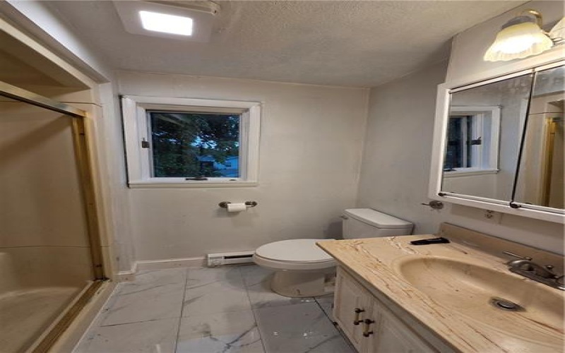 321 4th St, Derry, 15627, 4 Bedroom Bedrooms, 10 Room Rooms,1.1 BathroomBathrooms,Residential,For Sale,4th St,1769266