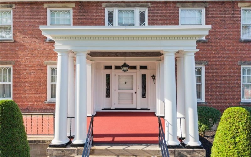 700 Meade Street, Monongahela, 15063, 6 Bedroom Bedrooms, ,3.1 BathroomBathrooms,Residential,For Sale,Meade Street,1773642