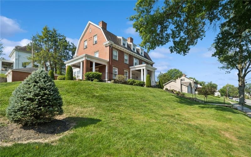 700 Meade Street, Monongahela, 15063, 6 Bedroom Bedrooms, ,3.1 BathroomBathrooms,Residential,For Sale,Meade Street,1773642