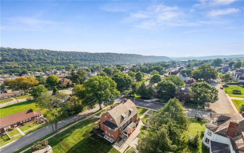 700 Meade Street, Monongahela, 15063, 6 Bedroom Bedrooms, ,3.1 BathroomBathrooms,Residential,For Sale,Meade Street,1773642