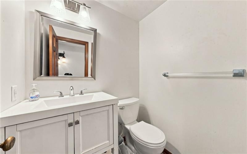 9 Northwood Rd, Greensburg, 15601, 4 Bedroom Bedrooms, ,2.1 BathroomBathrooms,Residential,For Sale,Northwood Rd,1774433