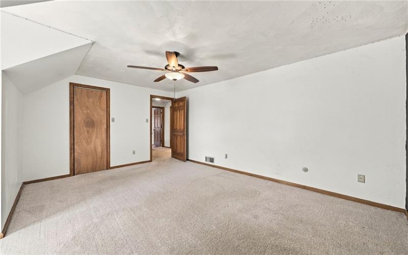 9 Northwood Rd, Greensburg, 15601, 4 Bedroom Bedrooms, ,2.1 BathroomBathrooms,Residential,For Sale,Northwood Rd,1774433