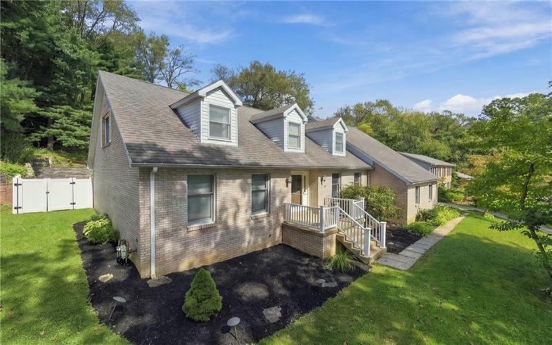 9 Northwood Rd, Greensburg, 15601, 4 Bedroom Bedrooms, ,2.1 BathroomBathrooms,Residential,For Sale,Northwood Rd,1774433