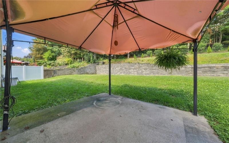 9 Northwood Rd, Greensburg, 15601, 4 Bedroom Bedrooms, ,2.1 BathroomBathrooms,Residential,For Sale,Northwood Rd,1774433