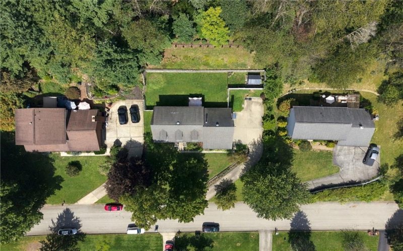 9 Northwood Rd, Greensburg, 15601, 4 Bedroom Bedrooms, ,2.1 BathroomBathrooms,Residential,For Sale,Northwood Rd,1774433