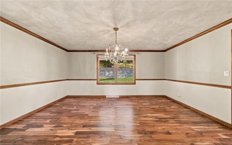 9 Northwood Rd, Greensburg, 15601, 4 Bedroom Bedrooms, ,2.1 BathroomBathrooms,Residential,For Sale,Northwood Rd,1774433
