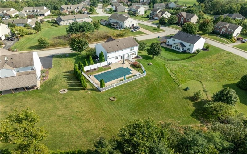 207 Kingsbrooke Dr, Greensburg, 15601, 4 Bedroom Bedrooms, ,2.1 BathroomBathrooms,Residential,For Sale,Kingsbrooke Dr,1774634