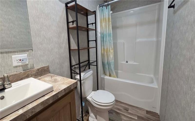 140 Roundtop Cir, 15683, 15683, 2 Bedroom Bedrooms, ,2 BathroomBathrooms,Residential,For Sale,Roundtop Cir,1774642