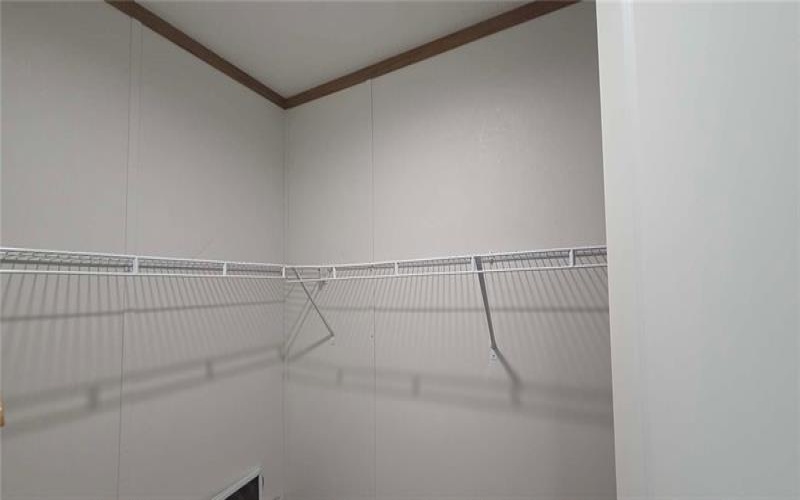 140 Roundtop Cir, 15683, 15683, 2 Bedroom Bedrooms, ,2 BathroomBathrooms,Residential,For Sale,Roundtop Cir,1774642