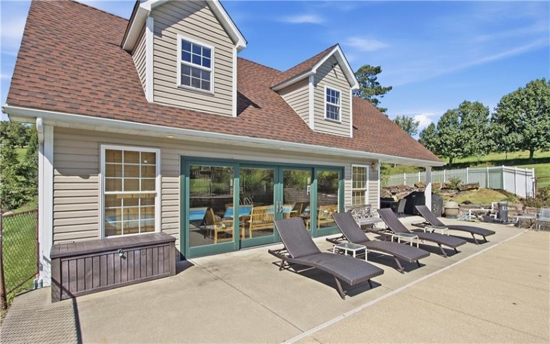 10 Whitetail Dr, Washington, 15301, 4 Bedroom Bedrooms, 14 Room Rooms,2.3 BathroomBathrooms,Residential,For Sale,Whitetail Dr,1774669