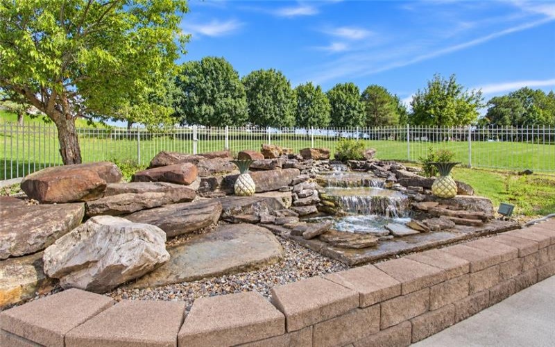 10 Whitetail Dr, Washington, 15301, 4 Bedroom Bedrooms, 14 Room Rooms,2.3 BathroomBathrooms,Residential,For Sale,Whitetail Dr,1774669