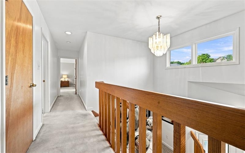106 Sandlewood Dr, McDonald, 15057, 4 Bedroom Bedrooms, 11 Room Rooms,3 BathroomBathrooms,Residential,For Sale,Sandlewood Dr,1774983