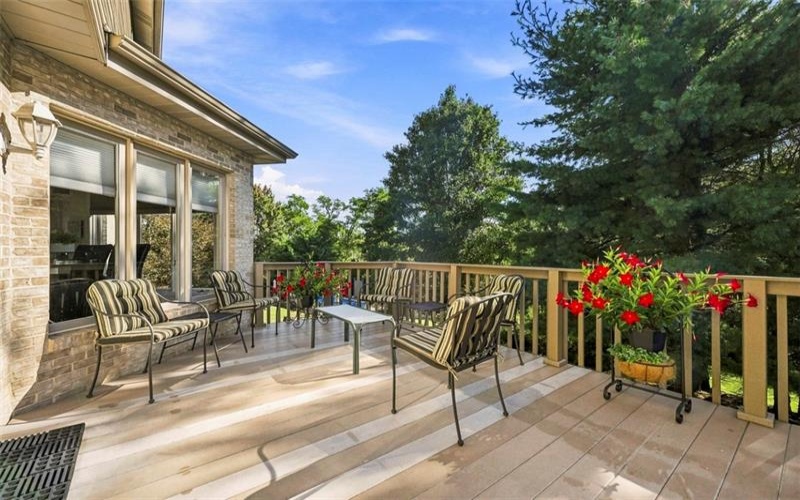 106 Sandlewood Dr, McDonald, 15057, 4 Bedroom Bedrooms, 11 Room Rooms,3 BathroomBathrooms,Residential,For Sale,Sandlewood Dr,1774983