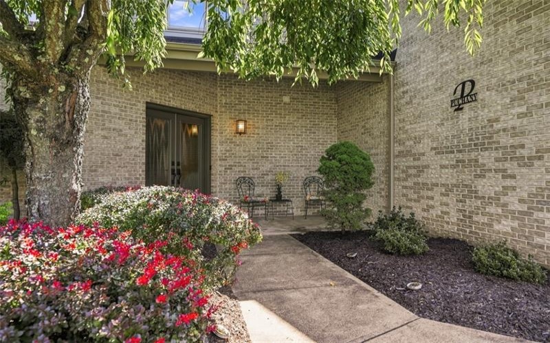 106 Sandlewood Dr, McDonald, 15057, 4 Bedroom Bedrooms, 11 Room Rooms,3 BathroomBathrooms,Residential,For Sale,Sandlewood Dr,1774983