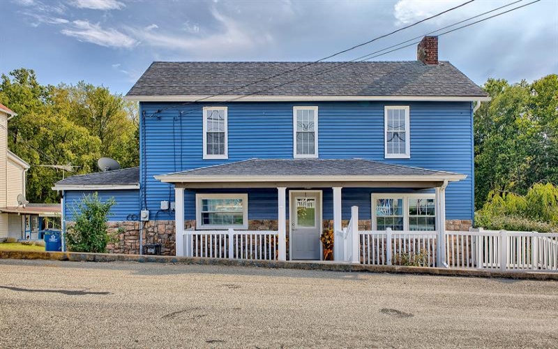 433 Bridge Street, Hunker, 15639, 2 Bedroom Bedrooms, 5 Room Rooms,1.1 BathroomBathrooms,Residential,For Sale,Bridge Street,1774989