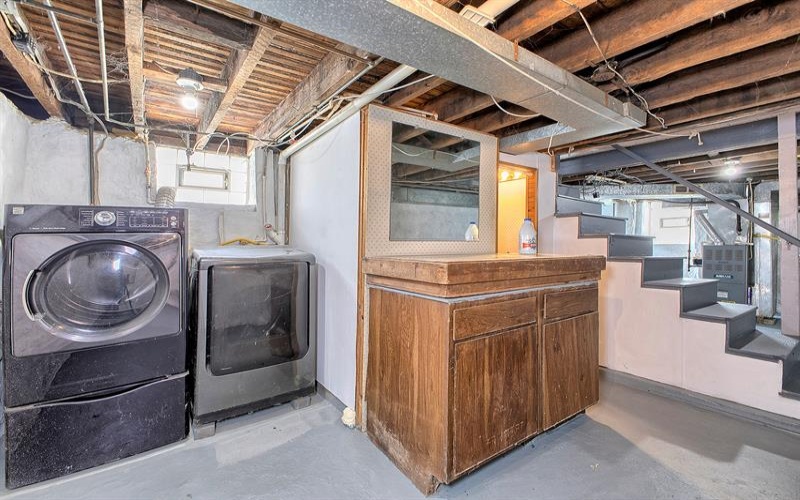 433 Bridge Street, Hunker, 15639, 2 Bedroom Bedrooms, 5 Room Rooms,1.1 BathroomBathrooms,Residential,For Sale,Bridge Street,1774989