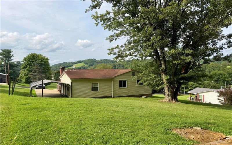 120 3rd Street, Rogersville, 15349, 6 Bedroom Bedrooms, 11 Room Rooms,2.1 BathroomBathrooms,Residential,For Sale,3rd Street,1770254