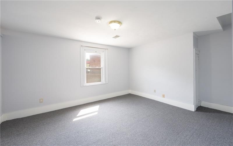 433 New Alexandria Rd, Greensburg, 15601, ,Commercial-industrial-business,For Sale,New Alexandria Rd,1770367