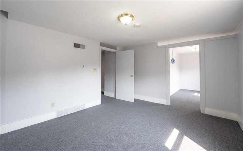 433 New Alexandria Rd, Greensburg, 15601, ,Commercial-industrial-business,For Sale,New Alexandria Rd,1770367