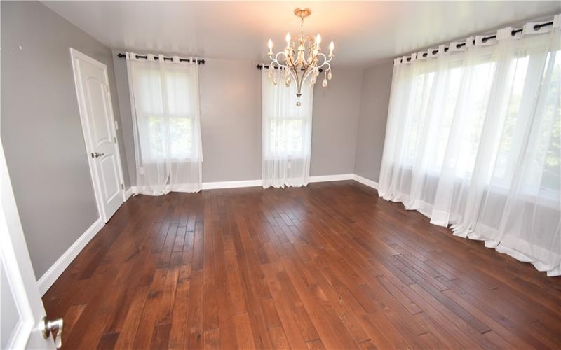 426 Station Rd, Scenery Hill, 15360, 4 Bedroom Bedrooms, ,2 BathroomBathrooms,Residential,For Sale,Station Rd,1774139
