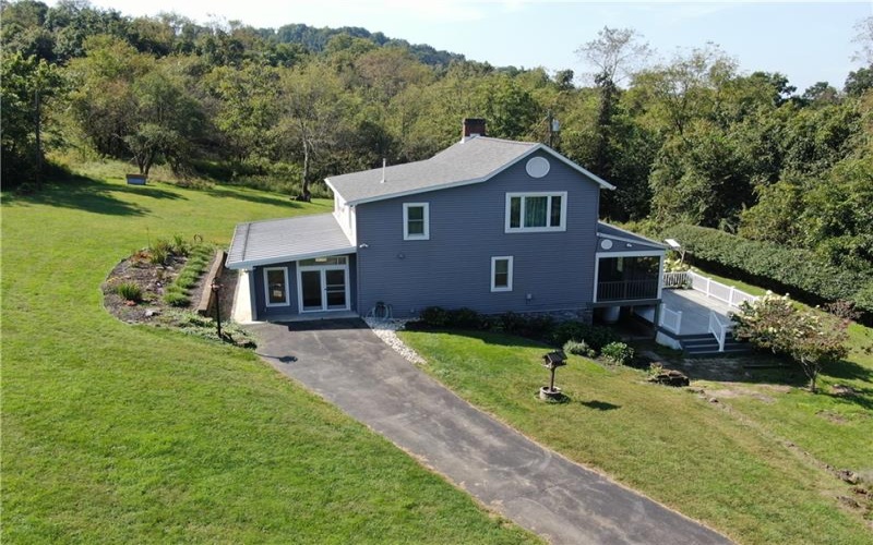 426 Station Rd, Scenery Hill, 15360, 4 Bedroom Bedrooms, ,2 BathroomBathrooms,Residential,For Sale,Station Rd,1774139
