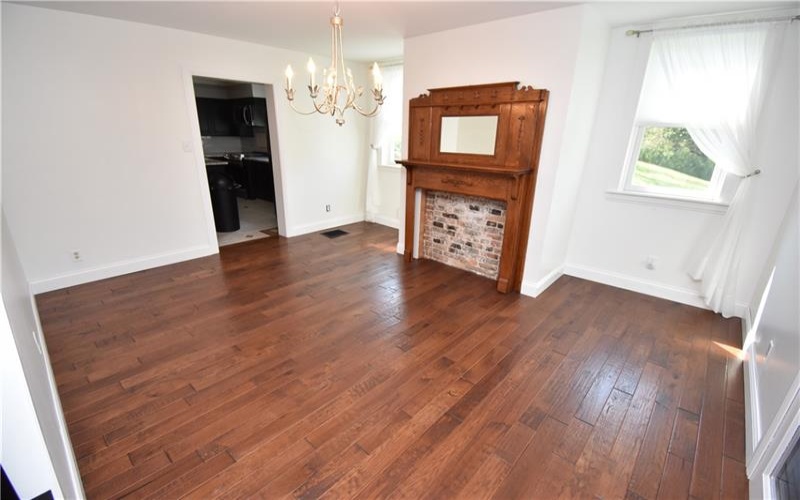 426 Station Rd, Scenery Hill, 15360, 4 Bedroom Bedrooms, ,2 BathroomBathrooms,Farm-acreage-lot,For Sale,Station Rd,1774141