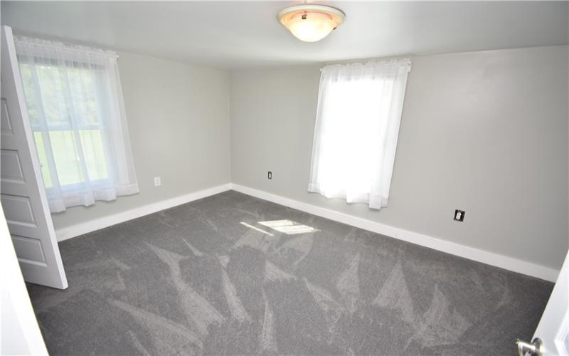 426 Station Rd, Scenery Hill, 15360, 4 Bedroom Bedrooms, ,2 BathroomBathrooms,Farm-acreage-lot,For Sale,Station Rd,1774141