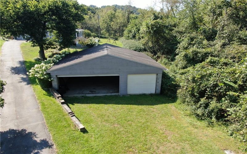 426 Station Rd, Scenery Hill, 15360, 4 Bedroom Bedrooms, ,2 BathroomBathrooms,Farm-acreage-lot,For Sale,Station Rd,1774141