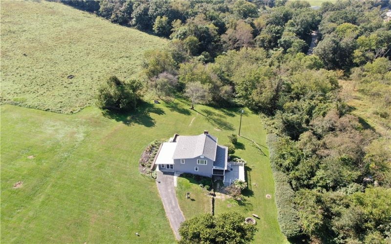 426 Station Rd, Scenery Hill, 15360, 4 Bedroom Bedrooms, ,2 BathroomBathrooms,Farm-acreage-lot,For Sale,Station Rd,1774141