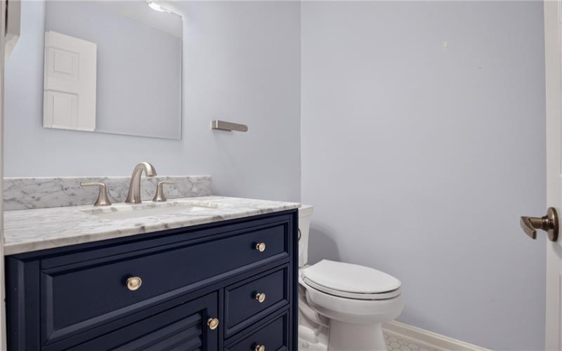 212 Roscommon Pl, Mcmurray, 15317, 3 Bedroom Bedrooms, 9 Room Rooms,2.1 BathroomBathrooms,Residential,For Sale,Roscommon Pl,1774390