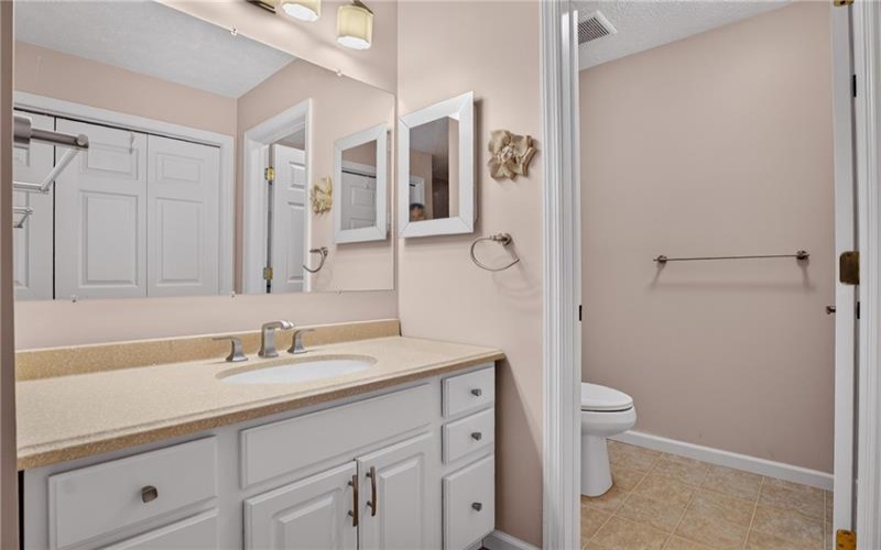 212 Roscommon Pl, Mcmurray, 15317, 3 Bedroom Bedrooms, 9 Room Rooms,2.1 BathroomBathrooms,Residential,For Sale,Roscommon Pl,1774390