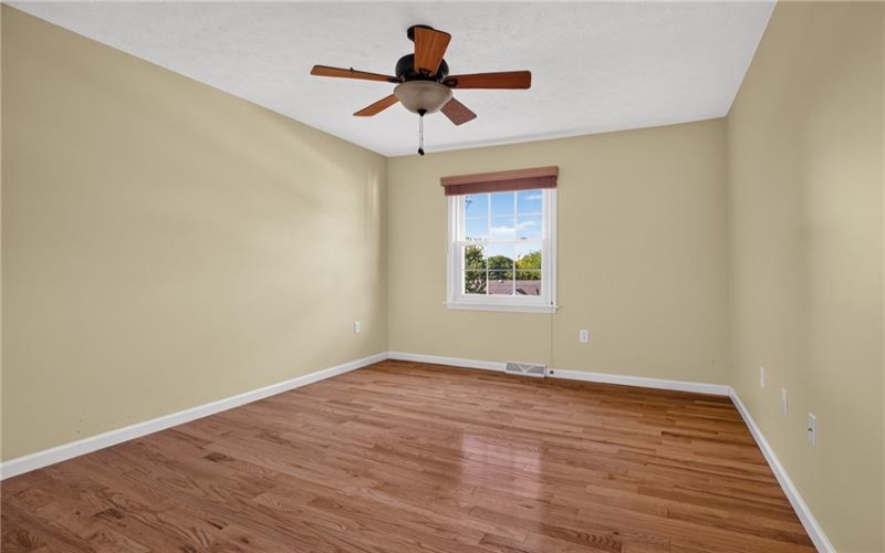 212 Roscommon Pl, Mcmurray, 15317, 3 Bedroom Bedrooms, 9 Room Rooms,2.1 BathroomBathrooms,Residential,For Sale,Roscommon Pl,1774390